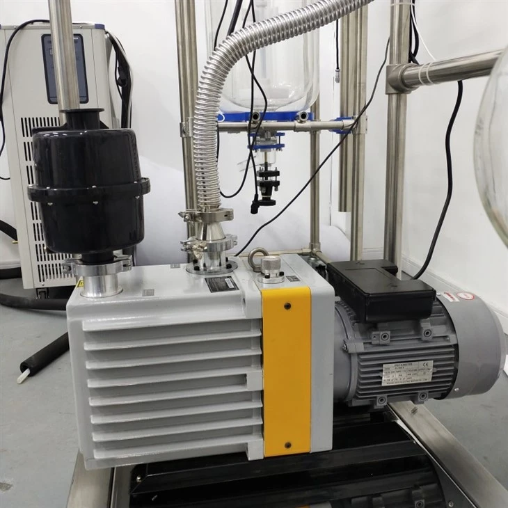 Short Path Distillation Machine